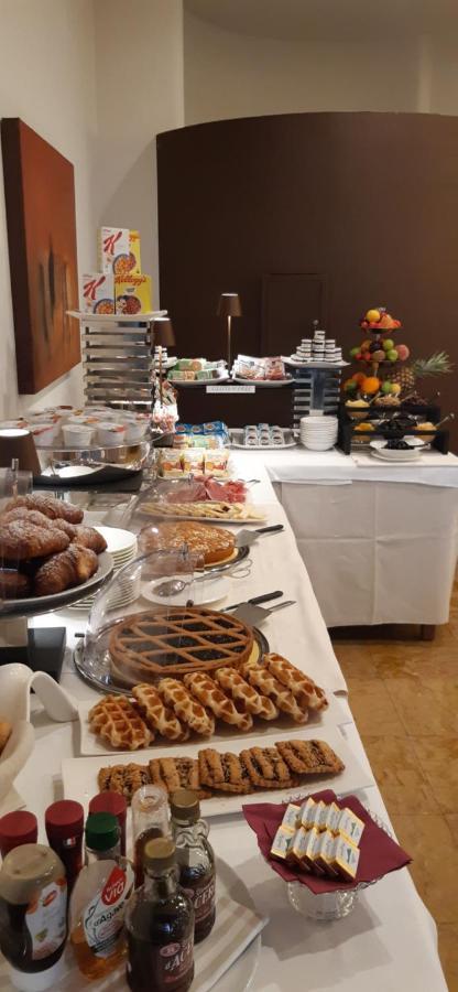 Ca' Delle Rose Hotel Castelfranco Veneto Buitenkant foto